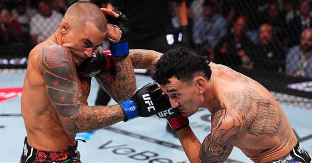 Max Holloway and Dustin Poirier at UFC 318
