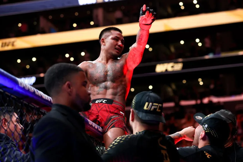Joshua Van and Alexandre Pantoja in their UFC 331 rematch at Crypto.com Arena