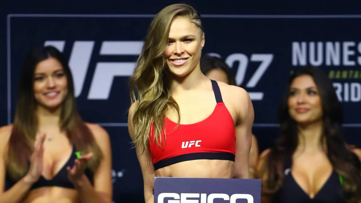 Ronda Rousey walks to the Octagon at UFC 207 in Las Vegas
