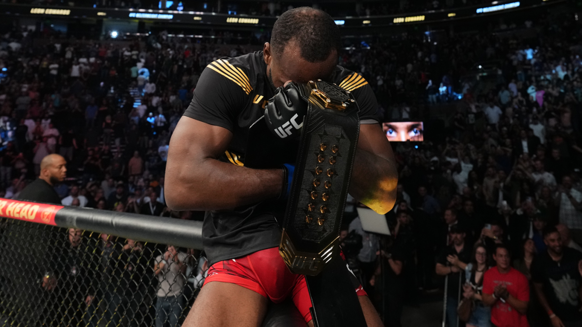 Leon Edwards celebrates at UFC 278