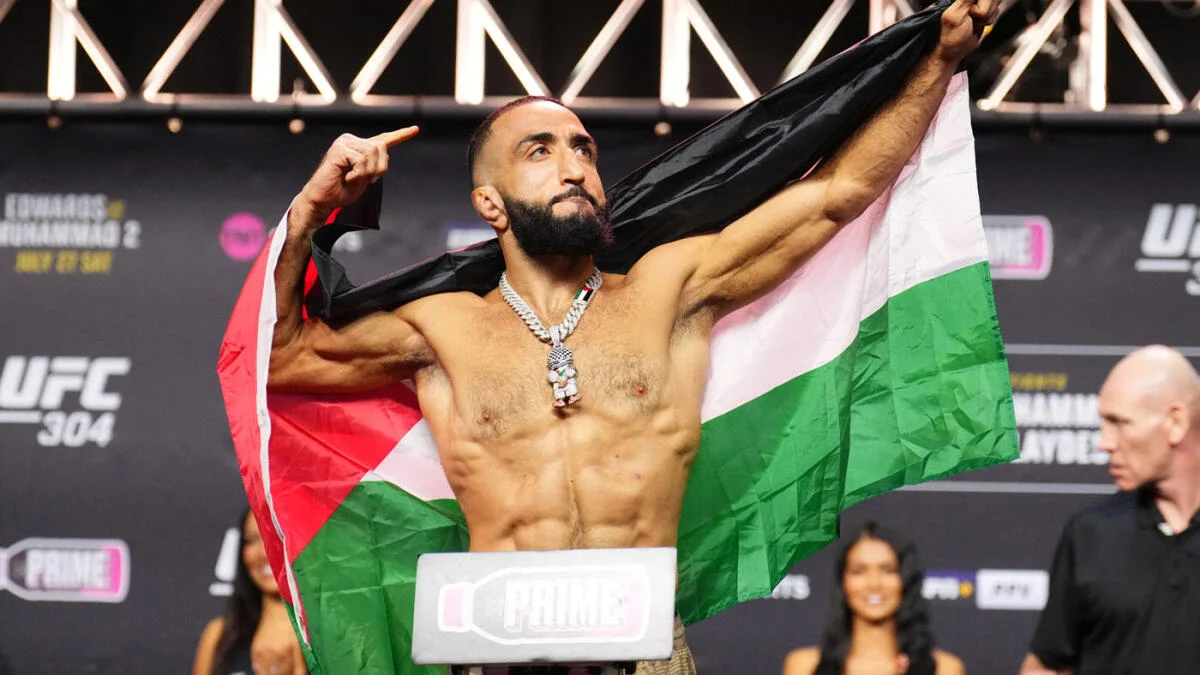 Belal Muhammad with the Palestinian flag ahead of UFC 315