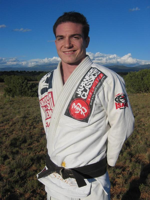 Alberto Crane, UFC fighter