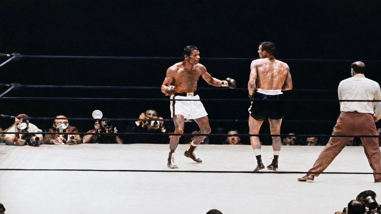 Sugar Ray Robinson and Randy Turpin in London in 1951